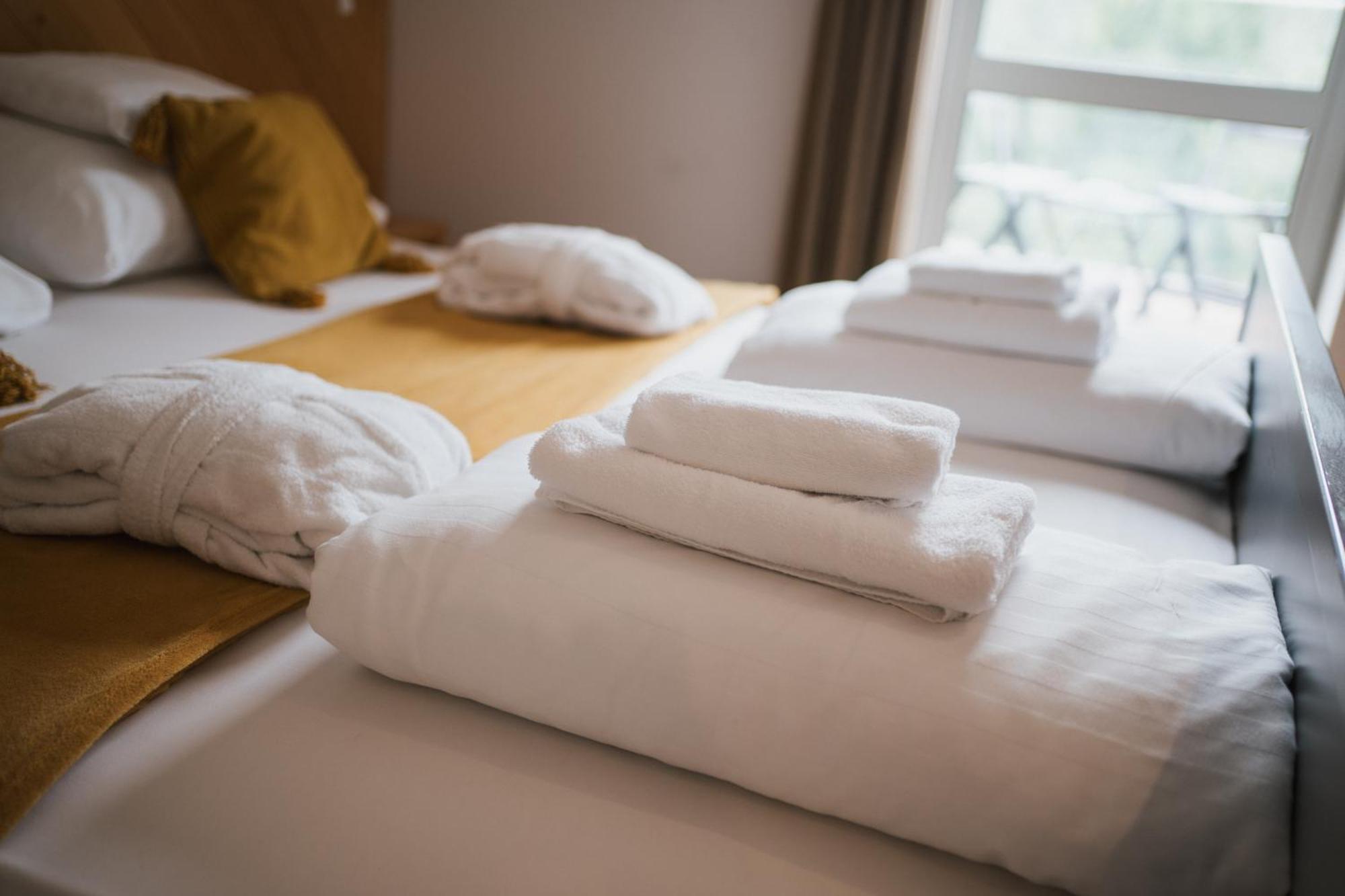 Tornacos Hotel - Hegyko Luaran gambar